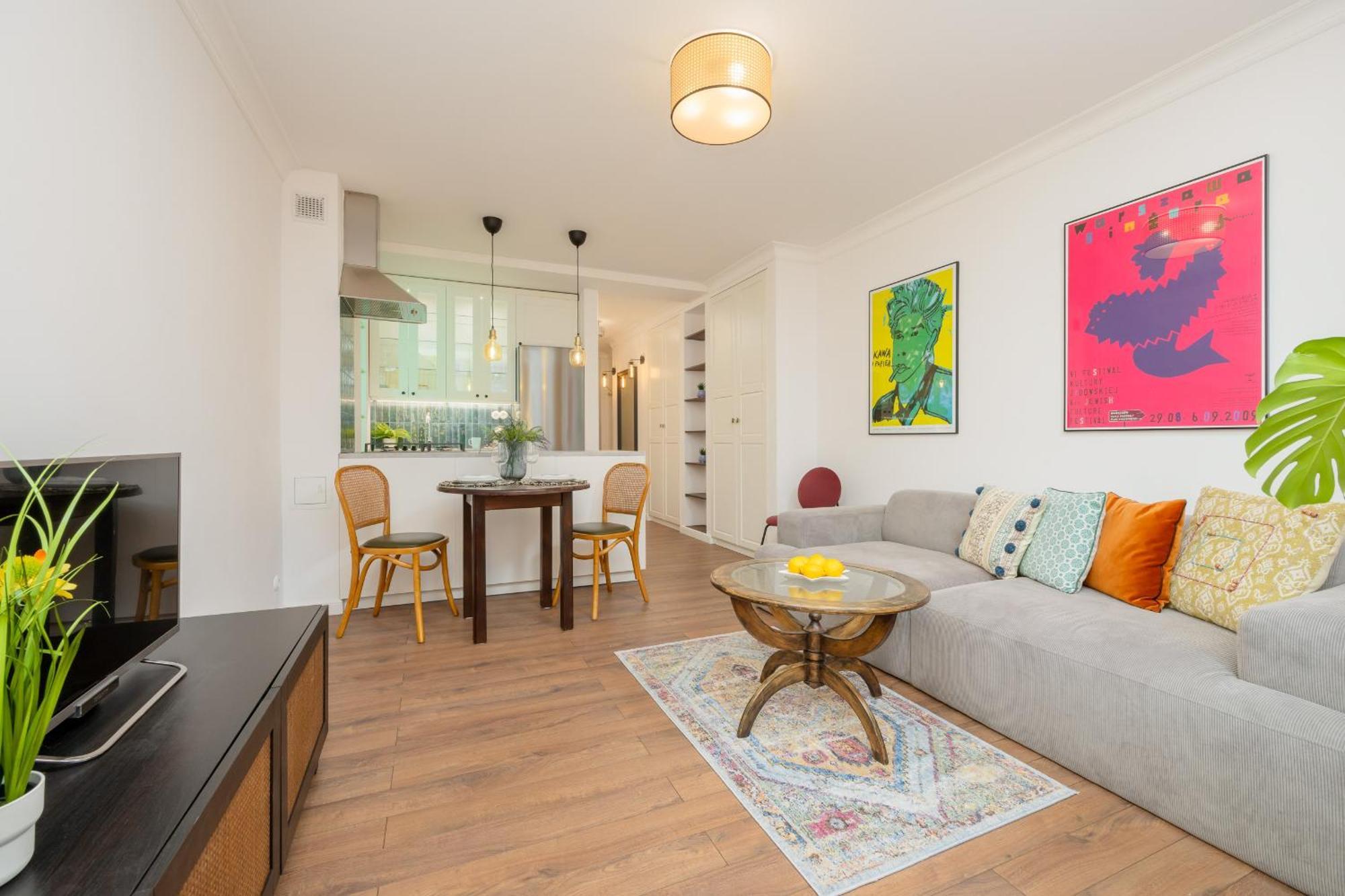 Marszalkowska Stylish Apartment With Balcony Warsaw Center By Noclegi Renters Exterior photo